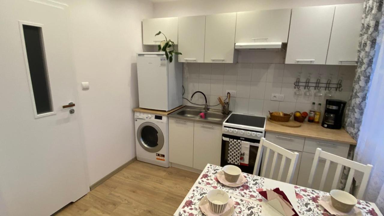 Apartament Arsenal Appartamento Varsavia Esterno foto